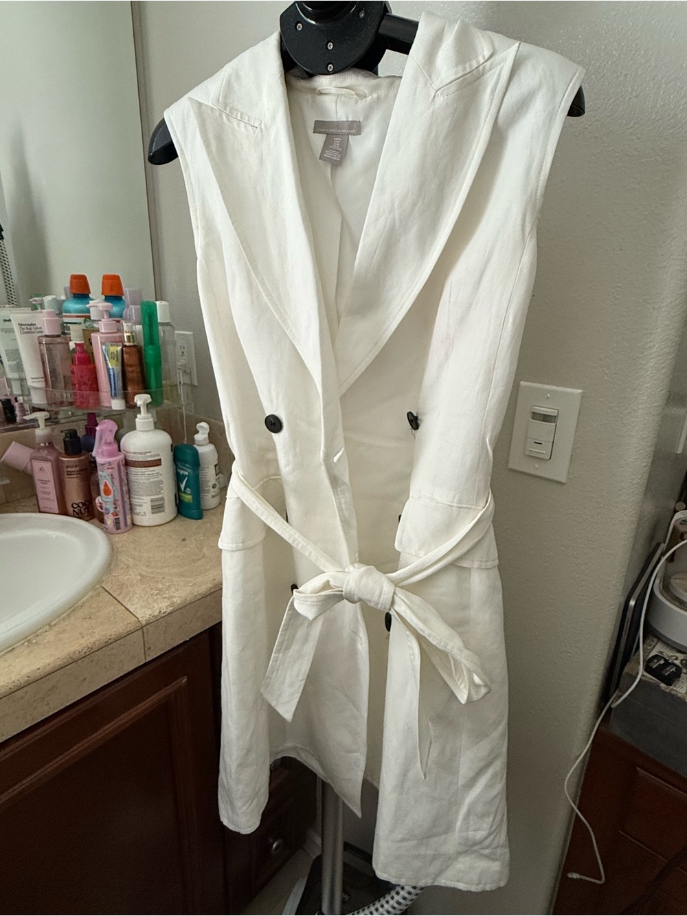 H&M Cream Sleeveless Belted Trench Dress